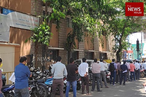 After long, crowded lines, Bengaluru police exempt some services from carrying passes