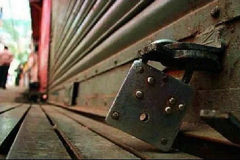 Representative image of a shutter with a lock