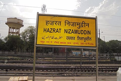 Selfie bid on top of goods’ train claims Delhi teenager’s life