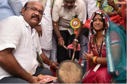 1,500 Sevalal Centres across Karnataka to be renovated to preserve Banjara culture