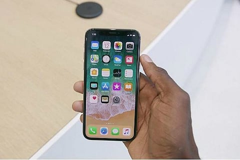 Slow response forces Apple to halve iPhone X production: Report