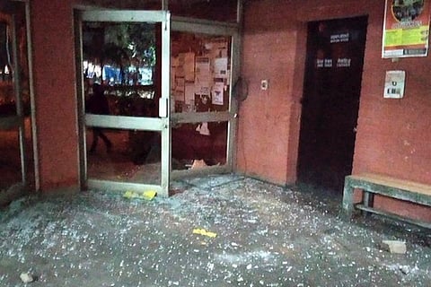 Wardens of JNU hostel resign after masked mob attacks students, professors