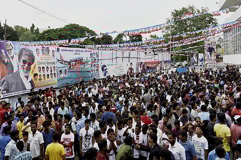 If you laughed at the abusive 'Maidhaa Maavu' Kabali post, you need lessons in gender sensitivity