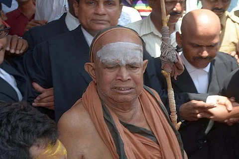 Auditor assault case: Kanchi Sankaracharya acquitted
