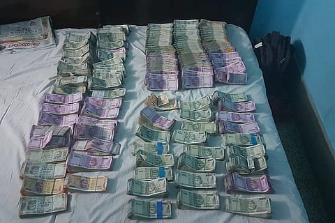 I-T raid on K'taka govt engineer: BJP alleges govt collecting money for elections