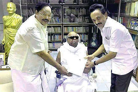 Rahul, Nitish, Pawar, Lalu and others to be part of Karunanidhi's b’day, not just a party?