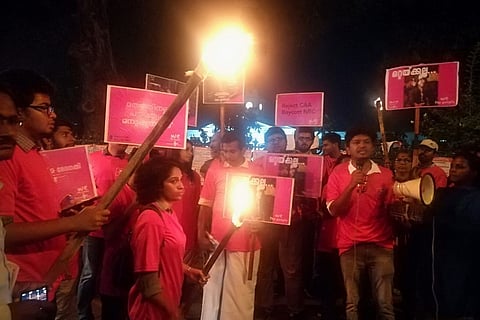 ‘Modi govt trying to destroy higher education’: Kerala protests against JNU violence