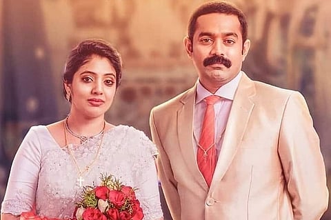 'Ketyolaanu Ente Malakha' boldly takes on marital rape but disappoints with compromise