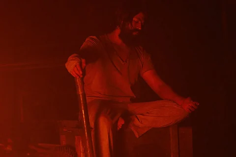 KGF 2 still