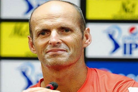 IPL: Gary Kirsten replaces Vettori as RCB coach