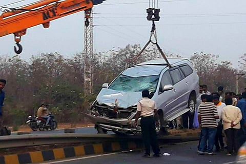 TJAC chairman Kodandaram escapes unhurt in Nalgonda car accident