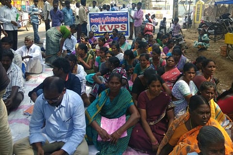 Andhra caste violence: No relief after 8 months, Garagaparru Dalits protest