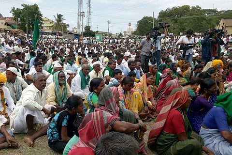By vowing to solve Mahadayi row if voted to power, is BJP holding farmers to ransom?
