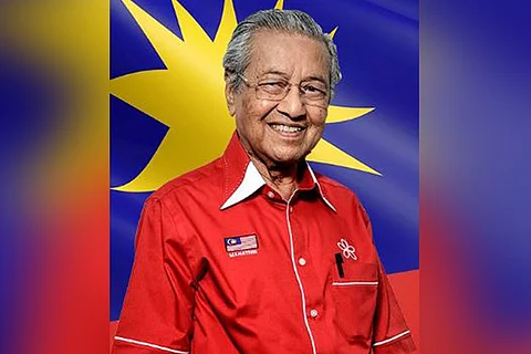 Malaysia: In shock victory, Mahathir Mohamad defeats PM Najib, to become oldest world leader