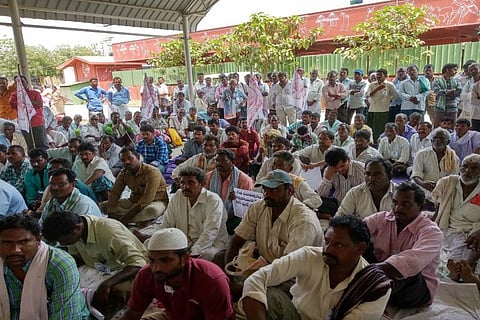 Ground report: Massive protest by AP tenant farmers seeking loan eligibility cards