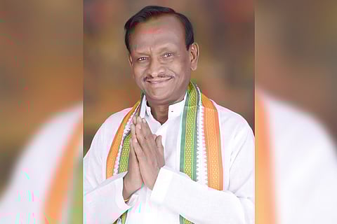 Cong MLA Nagaraju, wife own assets worth 907 crore: Fortunes almost double in 4 years