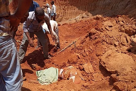 10 MGNREGA workers in Telangana killed in minor landslide at worksite