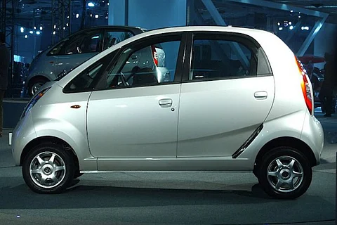 Nano on the verge of being shelved? Tata Motors shifts focus to electric vehicles