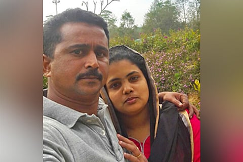 'No one cared to give her a seat': Husband of pregnant woman, who died falling from bus