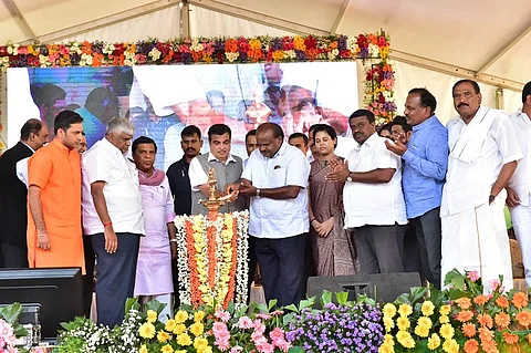 Union Minister Nitin Gadkari unveils 3 national highway projects in Karnataka