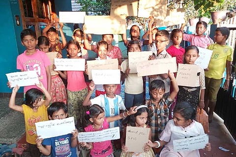 Kerala students distribute paper bags for free as alternative to single use plastic