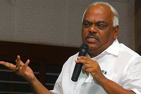 11 Cong-JD(S) MLAs tender resignation, but Karnataka Speaker plays hide and seek