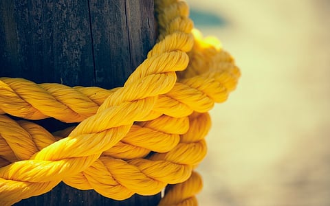 Unable to find groom for daughter, 70-year-old sets house on fire, hangs self