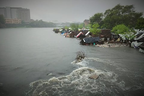 Chennai braves through night of heavy rains, and here is how people helped each other