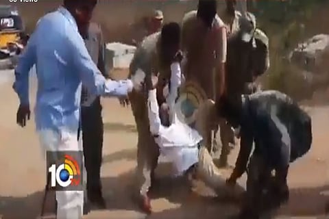 Dalit-Bahujan students attacked in Satavahana University for burning Manusmriti