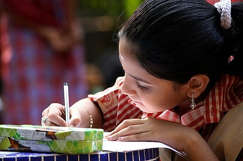 Niti Aayog to set up 1000 labs across India to foster innovation in schools