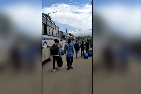 Telugu students in Kashmir worried over ‘panic’ in Valley, reach out to KTR for help