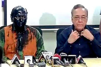 When Sudheendra Kulkarni trolled Shiv Sena after ink attack