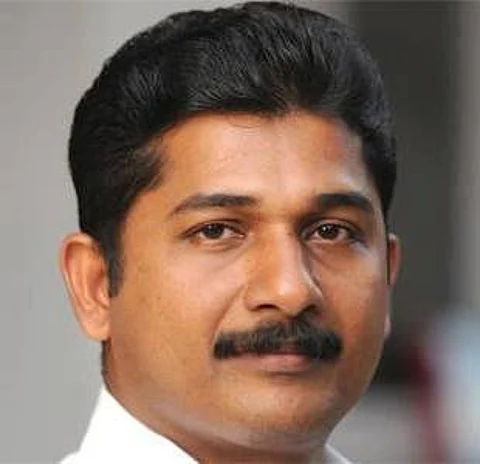 CPI M's young face M Swaraj says he never criticised VS Achutanandan