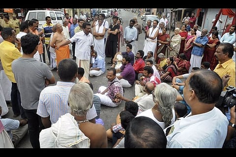 No entry for churidar yet: Stay order on Padmanabhaswamy temple's historic dress code change