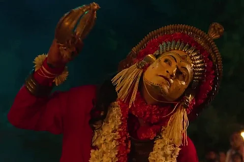 Screenshot from Varaha Roopam in Kantara