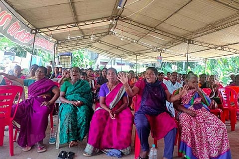 Protestors at Vizhinjam
