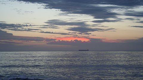 Global Shipping to Half Emissions by 2050