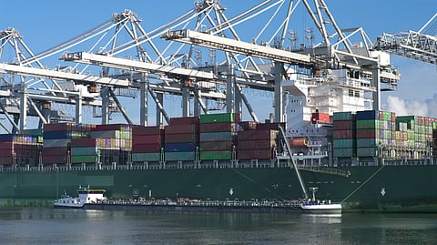 Port of Rotterdam Moves Toward Digital Bunkering