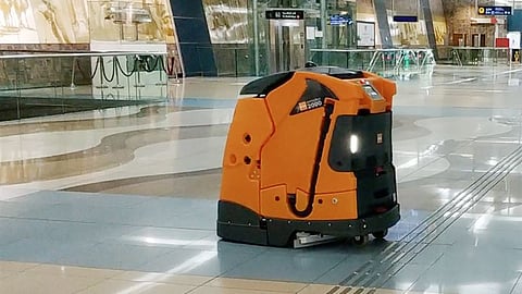 Dubai RTA Using Robots to Clean Metro Stations