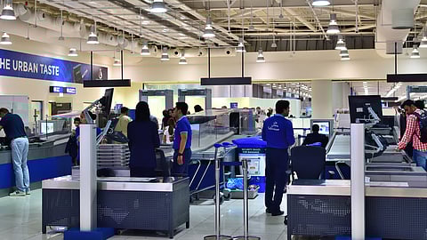 Dubai Customs and Dubai Police Discuss Further Cooperation