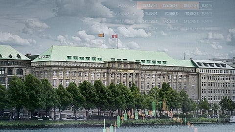 Hapag-Lloyd Sees Exceptionally Strong Demand for Container Transports