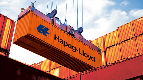 Hapag-Lloyd Orders 150,000 TEU of Standard and Reefer Containers