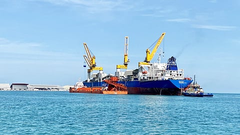 SAFEEN Commences Transhipment Services for Emirates Steel