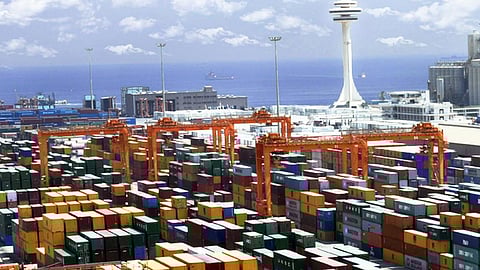 New Transshipment Service Links Dammam, Bahrain to Far East Ports