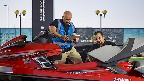 Abu Dhabi Maritime Licenses More Than 1,000 Jet Skis