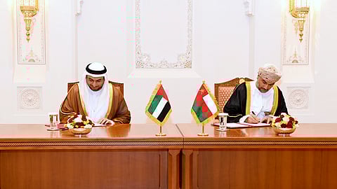 Oman Rail & Etihad Rail Ink Deal to Build $3 Billion Railway Line