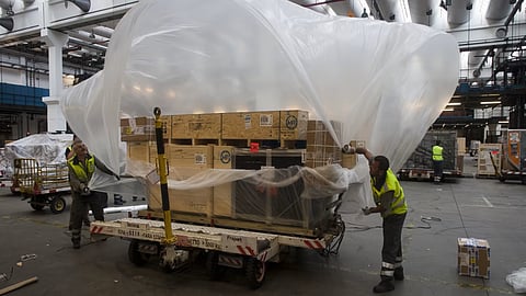 Lufthansa Cargo World's First to Use More Eco-friendly Plastic Film