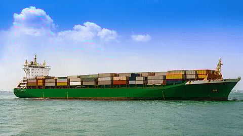 Long-term Ocean Freight Rates Hold Steady Even As Spot Rates Decline