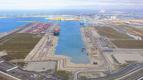 APM Terminals Inks Billion Dollar Expansion of Maasvlakte II Terminal