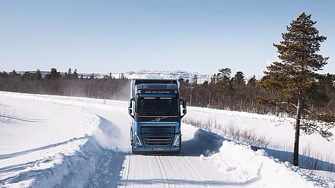 Volvo Trucks Tests Hydrogen-powered Electric Trucks on Public Roads